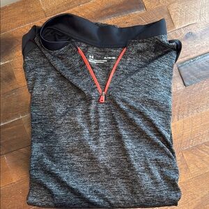 Men’s Under Armour Gray Long Sleeve Tee XL